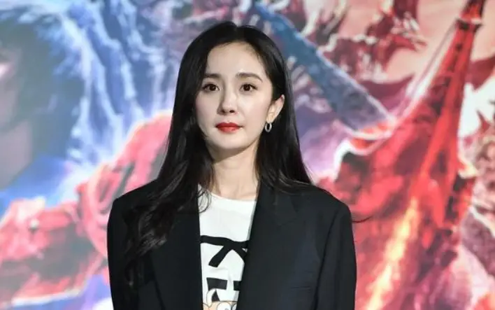 哪位女明星是单身_单身女明星身价过亿_娱乐圈顶级女星杨幂